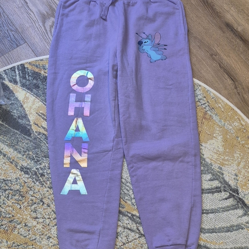 DISNEY PURPLE STITCH OHANA JOGGERS. SIZE 11/13